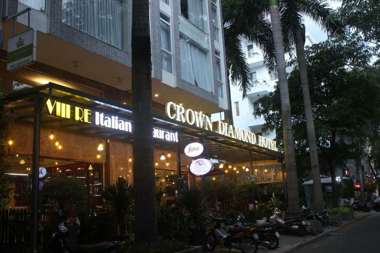 Crown Diamond Hotel - Phu My Hung District 7 Хошимин Экстерьер фото