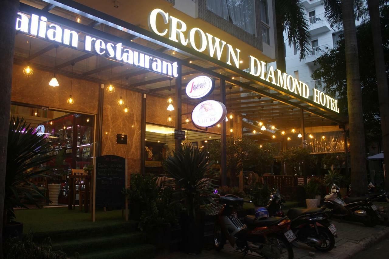 Crown Diamond Hotel - Phu My Hung District 7 Хошимин Экстерьер фото